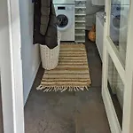 Family-Friendly Holiday Home Near Beach Hébergement de vacances *